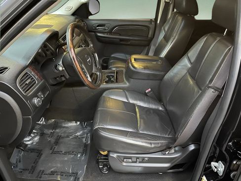 Used 2007 GMC Yukon Denali image 11