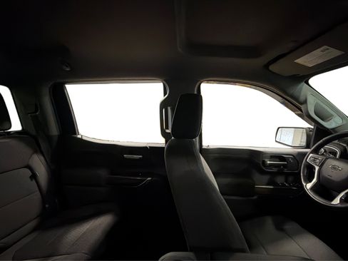 Used 2020 Chevrolet Silverado 1500 LT Trail Boss AWD/4WD image 40