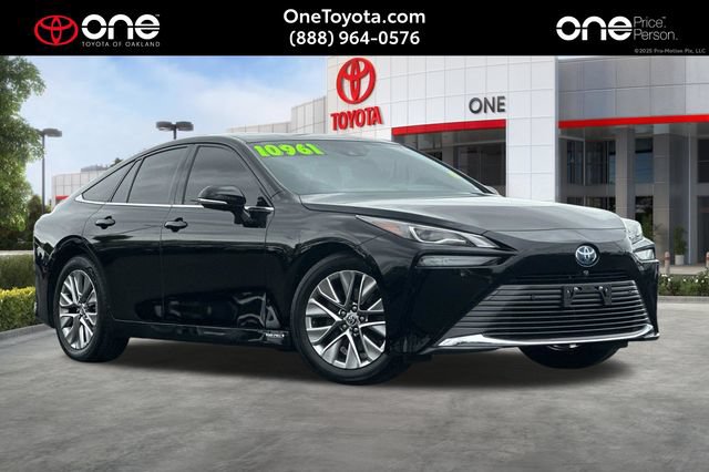 Used 2021 Toyota Mirai w/ Advanced Technology Package RWD 360° Tour