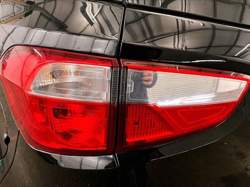 Certified 2020 Ford EcoSport S image 28