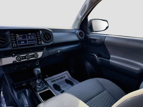 Used 2022 Toyota Tacoma SR RWD image 21