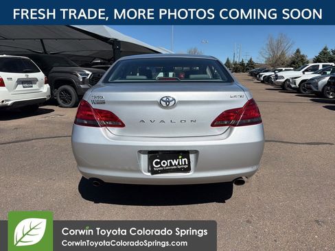Used 2008 Toyota Avalon Limited image 4