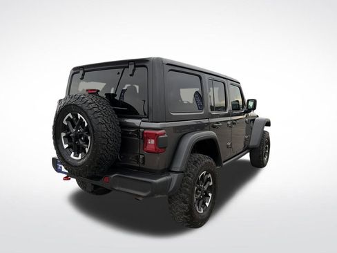 Used 2025 Jeep Wrangler Unlimited Rubicon image 11