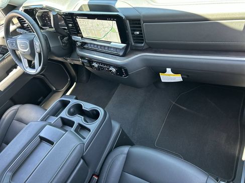 New 2026 GMC Sierra 1500 SLT AWD/4WD image 28