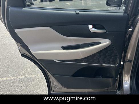 Used 2019 Hyundai Santa Fe SEL FWD image 21
