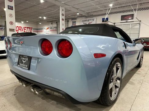 Used 2012 Chevrolet Corvette Convertible w/ 3LT Preferred Equipment Group RWD image 6