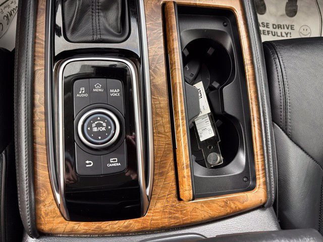Used 2024 Nissan Armada SL w/ Captain's Chairs Package AWD/4WD image 11