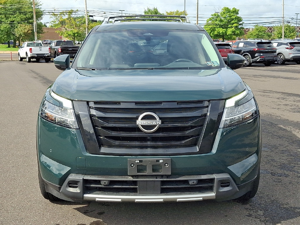 Certified 2024 Nissan Pathfinder SL w/ SL Premium Package AWD/4WD image 2
