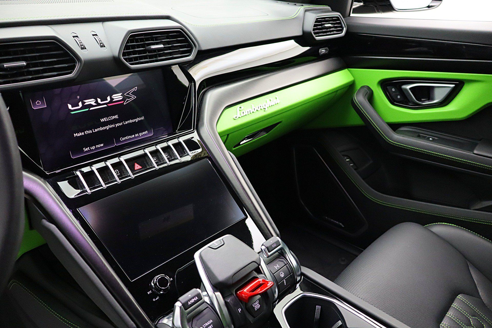 Used 2024 Lamborghini Urus S AWD/4WD image 50