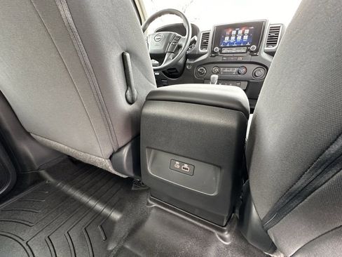 Used 2024 Nissan Frontier SV w/ Technology Package image 20