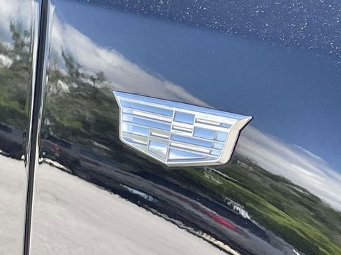 Used 2025 Cadillac XT4 Premium Luxury AWD/4WD image 29