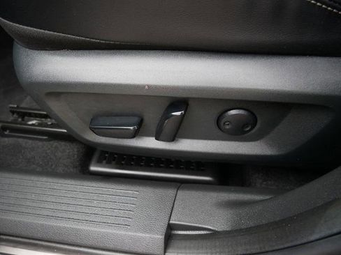 Certified 2023 Nissan Rogue SL w/ SL Premium Package image 15