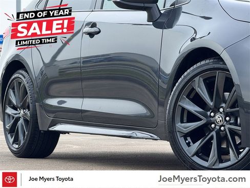 Used 2025 Toyota Corolla SE image 7