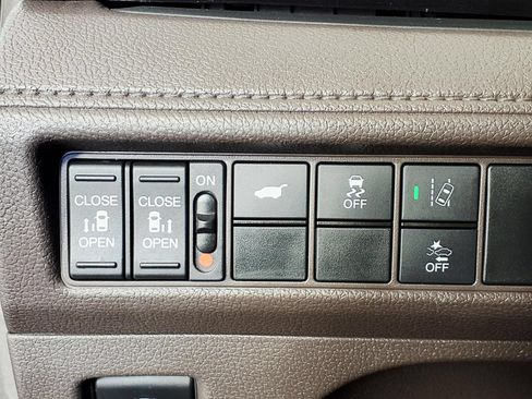 Used 2020 Honda Odyssey EX-L image 14