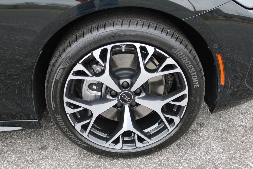 Used 2026 Audi A6 Premium Plus w/ Premium Plus Package AWD/4WD image 36