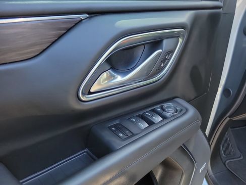 Used 2023 Chevrolet Tahoe LT w/ Luxury Package AWD/4WD image 24