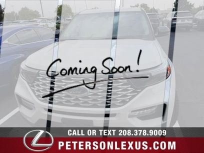 Used 2022 Ford Explorer Platinum w/ Technology Package