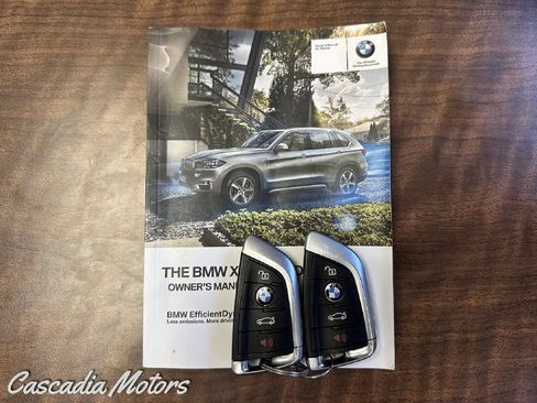 Used 2016 BMW X5 xDrive40e AWD/4WD image 2