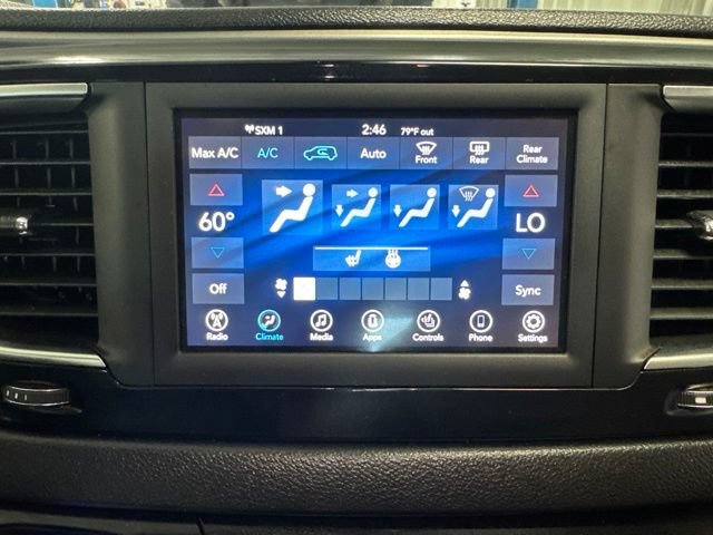 Used 2020 Chrysler Pacifica Touring-L FWD image 24