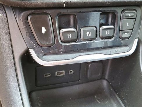 Used 2019 GMC Terrain SLE w/ Driver Convenience Package image 17