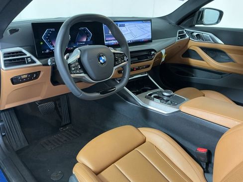 Certified 2025 BMW 430i Coupe w/ Convenience Package image 21