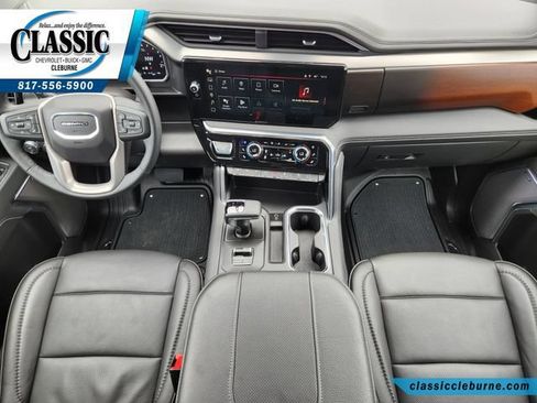 Used 2026 GMC Sierra 1500 Denali w/ Denali Reserve Package AWD/4WD image 2