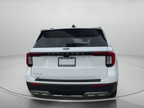 New 2026 Ford Explorer Active w/ Active Comfort Package image 28