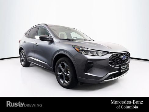 Used 2023 Ford Escape ST-Line AWD/4WD image 1