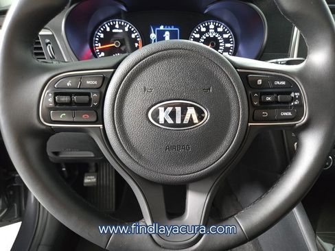 Used 2018 Kia Optima EX w/ Premium Package image 21