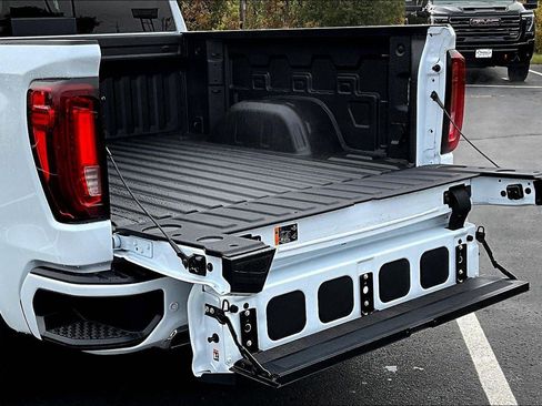 New 2026 GMC Sierra 1500 Denali w/ Denali Reserve Package image 15