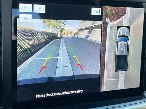 Used 2021 Ford F150 Lariat w/ Equipment Group 502A High image 23