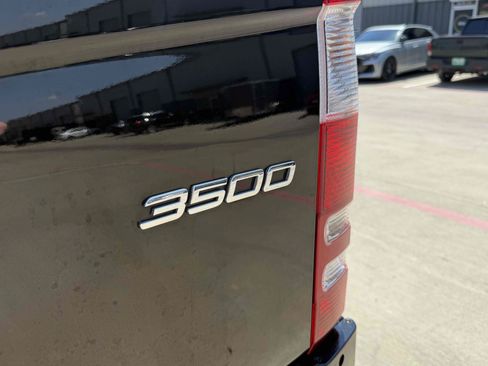 Used 2017 Mercedes-Benz Sprinter 3500 image 63