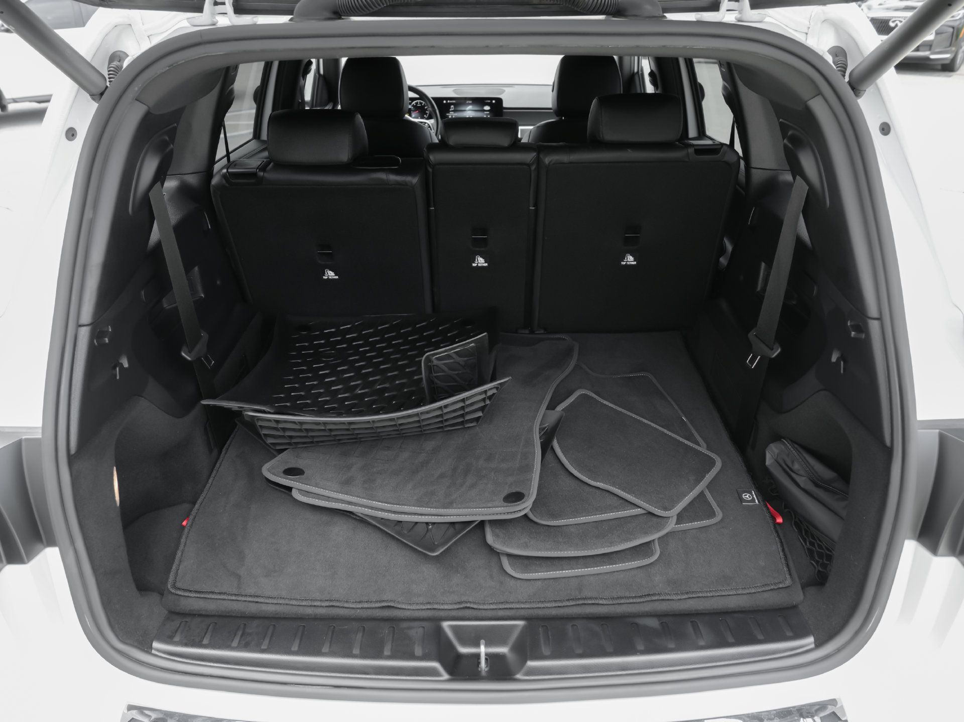 Used 2022 Mercedes-Benz GLB 250 image 42