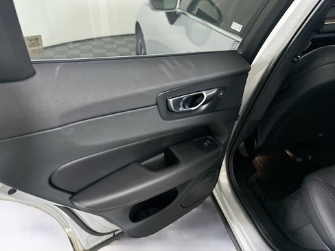Used 2023 Volvo XC60 B5 Plus w/ Climate Package image 27