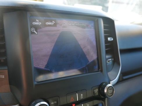 Used 2020 RAM 2500 Big Horn w/ Level 1 Equipment Group image 29