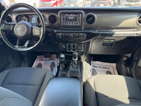 Used 2022 Jeep Wrangler Unlimited Sport AWD/4WD image 13