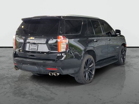 Used 2022 Chevrolet Tahoe High Country RWD image 2