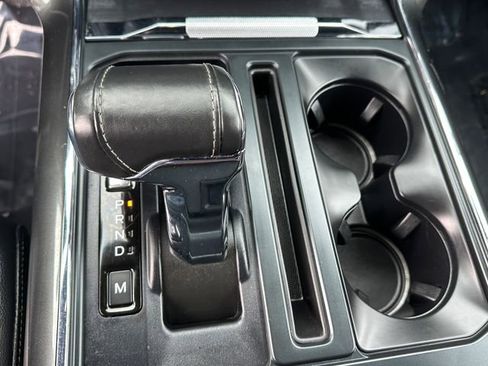 Used 2021 Ford F150 Lariat w/ Equipment Group 502A High image 22