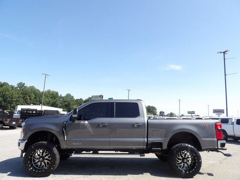 Used 2025 Ford F250 Lariat AWD/4WD image 63