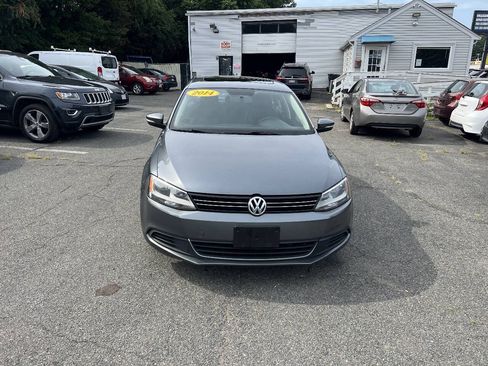 Used 2014 Volkswagen Jetta SE FWD image 4