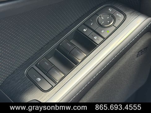 Used 2024 Lexus GX 550 AWD/4WD image 25