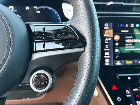 Certified 2024 Maserati Grecale GT image 38