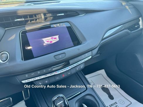 Used 2021 Cadillac XT4 Sport image 30