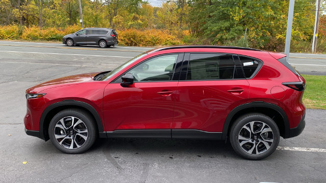 New 2026 MAZDA CX-5 Preferred AWD/4WD image 8