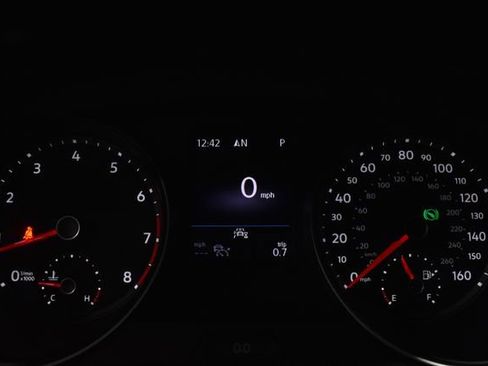 Used 2021 Volkswagen Atlas SE image 27