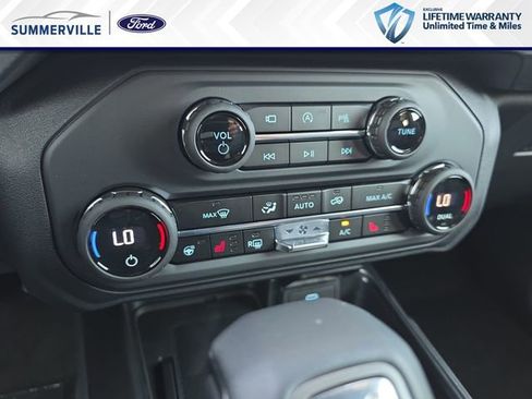 New 2025 Ford Bronco Outer Banks AWD/4WD image 24