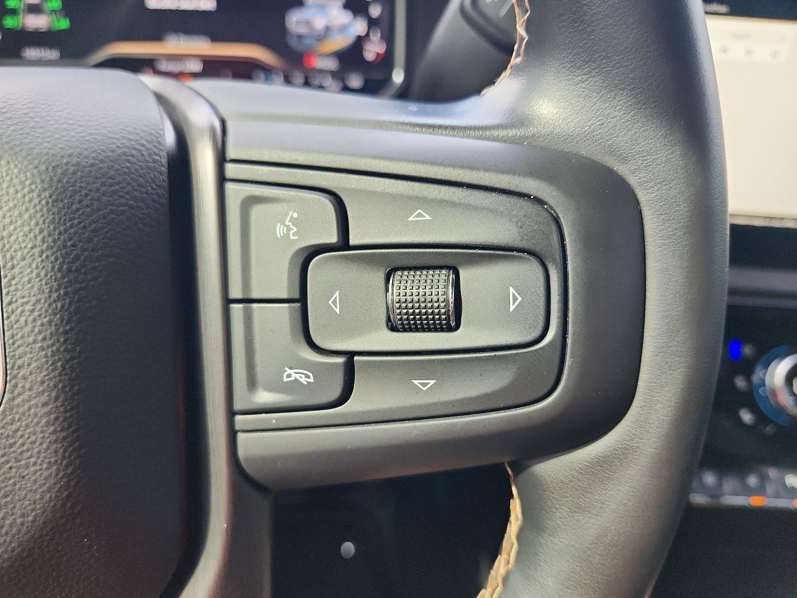 Used 2025 GMC Sierra 2500 AT4 w/ AT4 Premium Plus Package AWD/4WD image 31