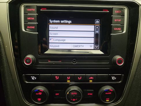 Used 2016 Volkswagen Passat 1.8T S image 25