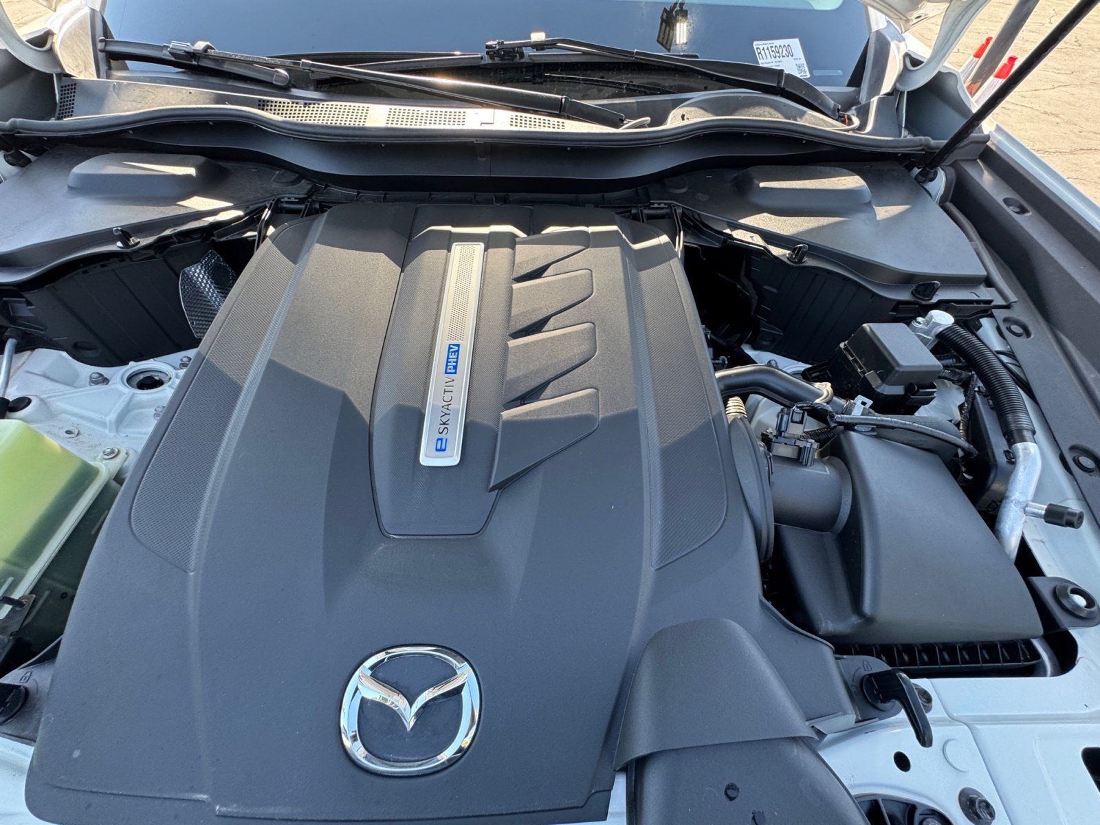 Used 2024 MAZDA CX-90 Plug-In Hybrid w/ Preferred AWD/4WD image 20