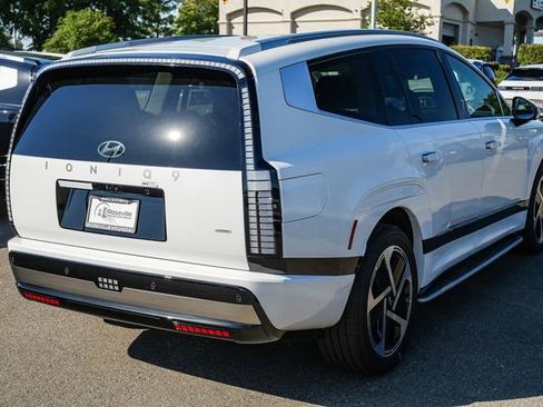 New 2026 Hyundai Ioniq 9 Calligraphy AWD/4WD image 5
